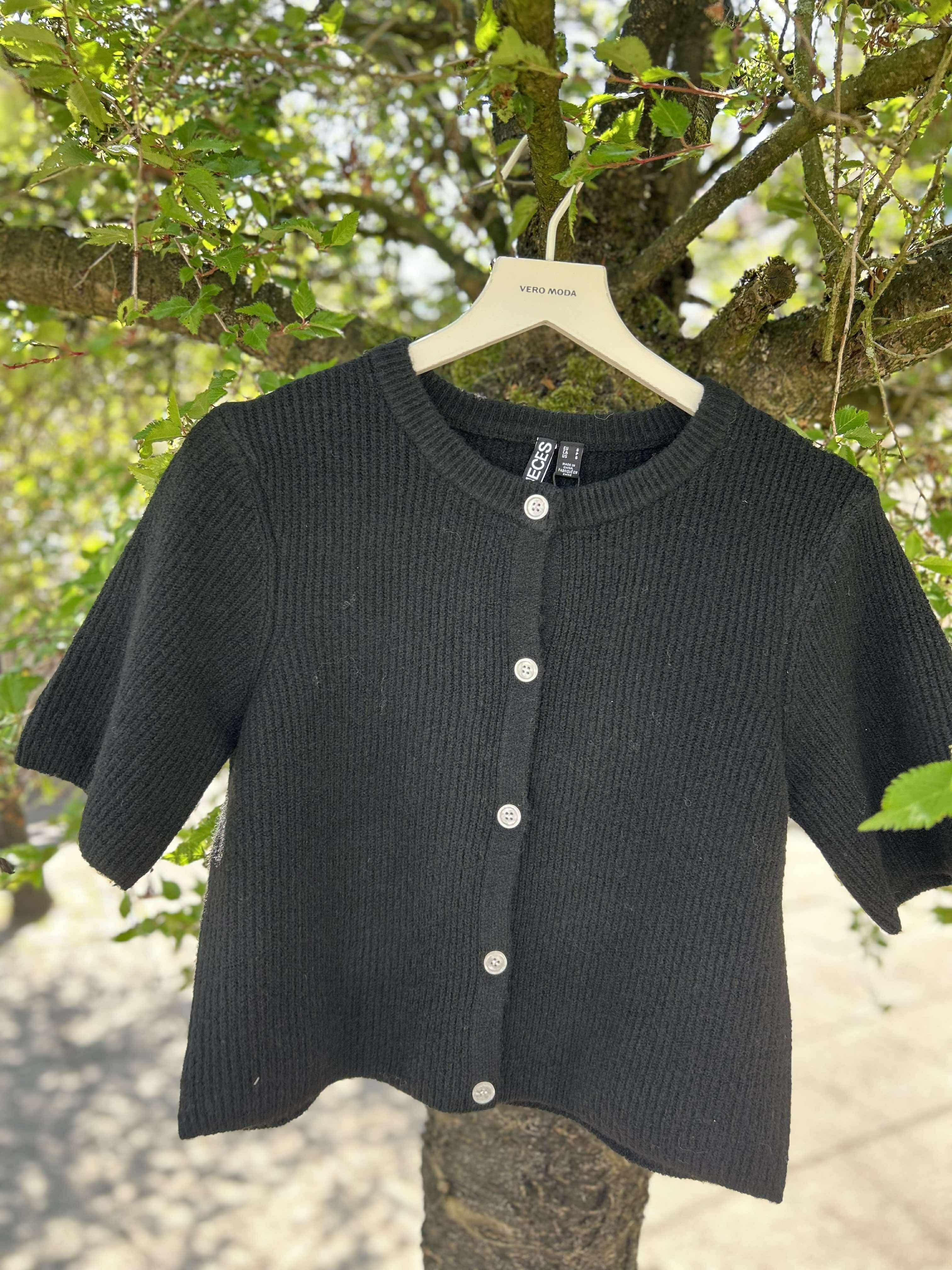 PCSILLY SS Knit Cardigan - Black